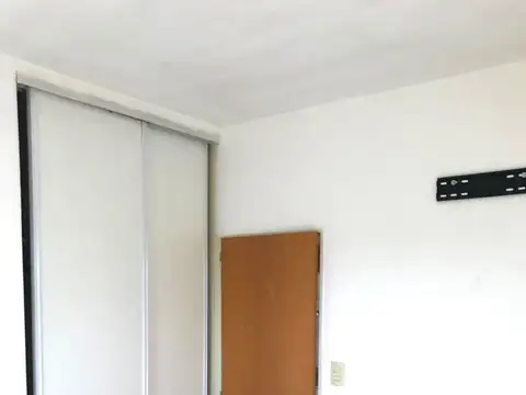 Domingo Faustino Sarmiento 1000, Piso 5