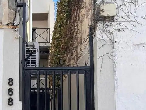 PASAJE DEHEZA al 800