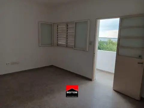 Cerrito al 2600