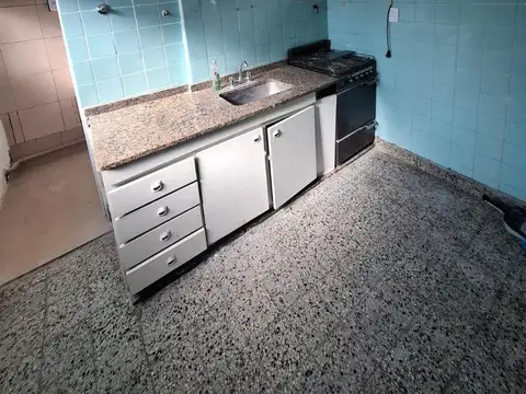 Depto Tipo Casa 2 ambientes con 1 baño