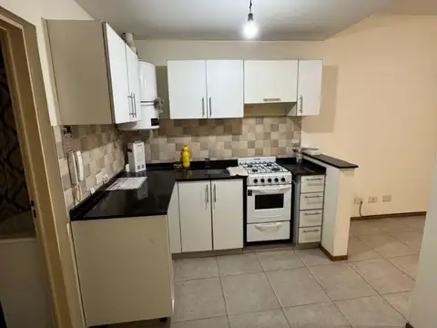 EXCELENTE DEPARTAMENTO EN ALQUILER MONOAMBIENTE