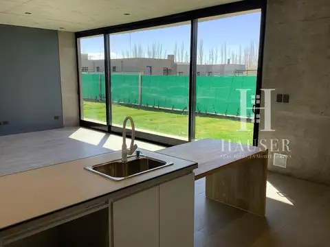 Casa en Venta en Luján de Cuyo, USD 290.000