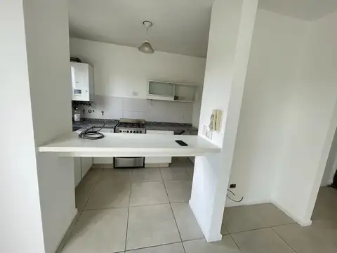 Departamento en Alquiler en Los Polvorines, $ 750.000