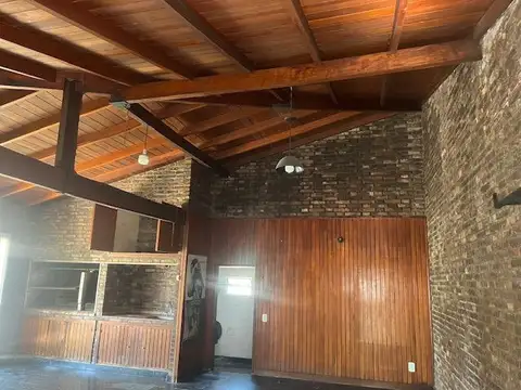 Casa en alquiler en Merlo Sur