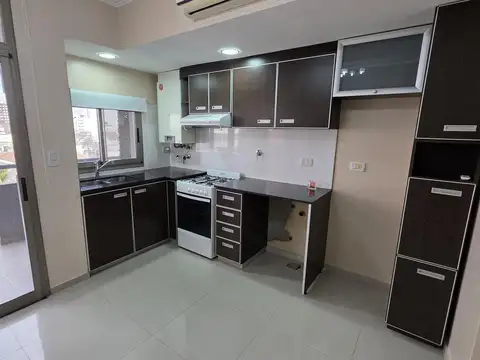 Departamento en Alquiler con 1 cocheras
