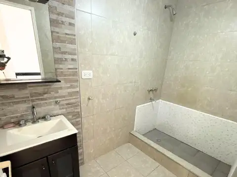 Departamento en Alquiler en Remedios de Escalada, $ 750.000