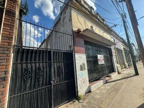 Local en Venta Via Pública