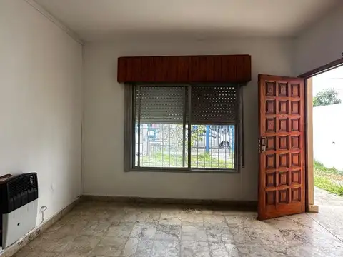 Casa en Venta en Villa de Mayo, USD 78.000