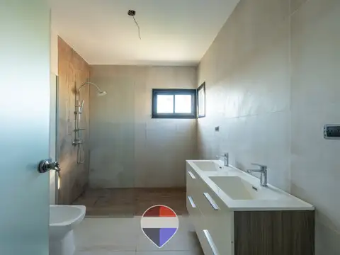 VENTA DUPLEX 3 DORMITORIOS DOCTA AVENIDA CÓRDOBA
