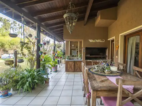 Casa en Alquiler de 4 dormitorios