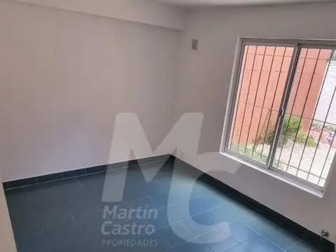 Depto Tipo Casa en Venta 25 años