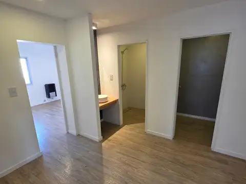 Casa en Alquiler con 1 cochera