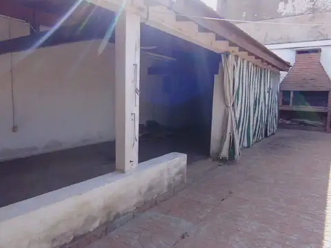 VENTA CASA LAVALLOL CAPITAN MOYANO 900