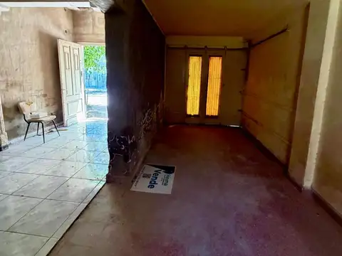 Casa 5 ambientes con 1 baño