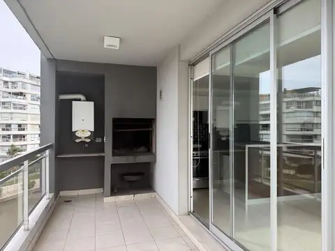 Av del Puerto al 600