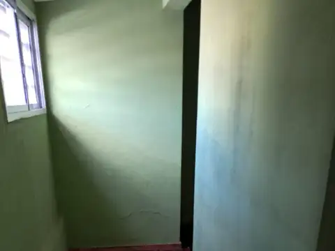 PH EN EXCELENTE UBICACION Y ESTADO  
