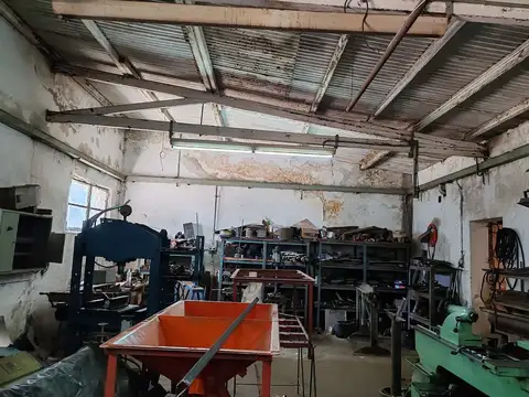 Galpon en Venta 51 años