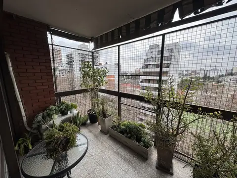 Departamento 4 ambientes con 2 baños