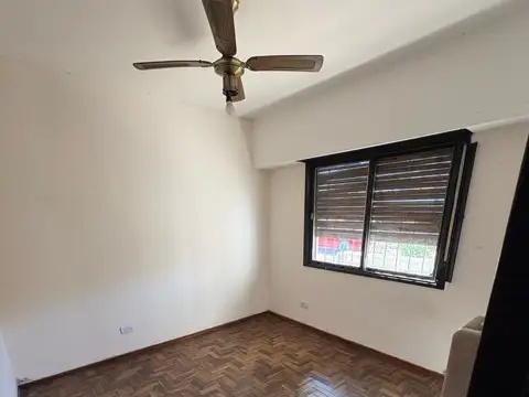 Depto Tipo Casa en Alquiler de 3 ambientes