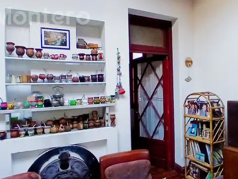 Depto Tipo Casa en Venta 90 años