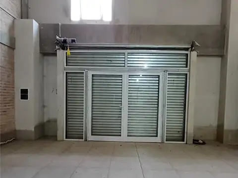 Galpon en Alquiler 30  mts Fondo