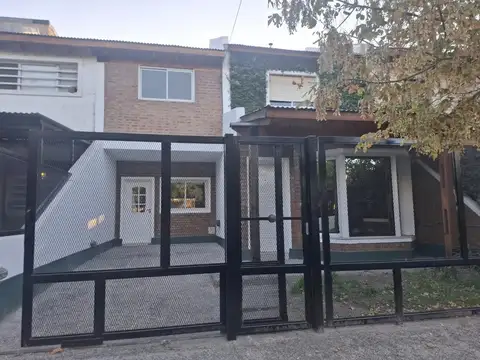CIPOLLETTI ALQUILER DUPLEX 3 DORMI B° "JORGE NEWBERY"