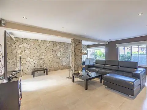 Casa en Venta de 5 dormitorios