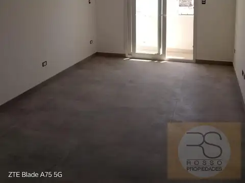 Departamento en Alquiler en Moron Sur, $ 850.000