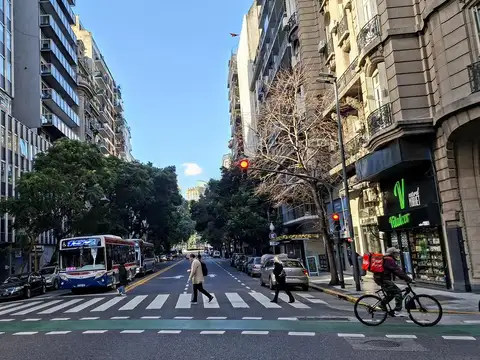 Avenida Santa Fe 900