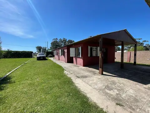Casa 3 ambientes con 2 baños