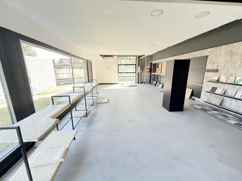 Galpon en Alquiler 37  mts Fondo