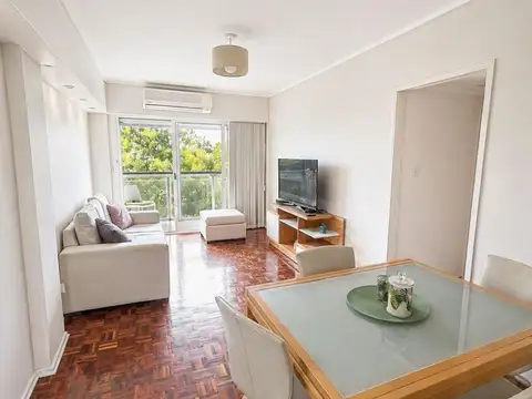 Venta Excelente 4 amb, 2 cocheras para camioneta y Baulera- Villa Devoto