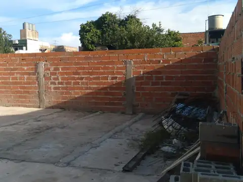 Galpon en Alquiler 11  mts Frente