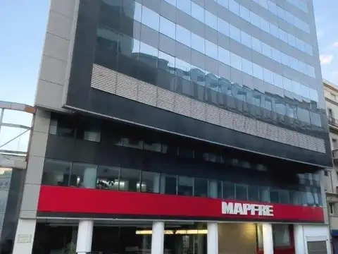 Oficina en Plaza Independencia