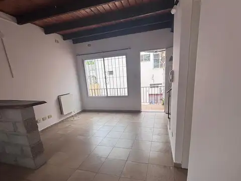 Departamento en alquiler en Temperley