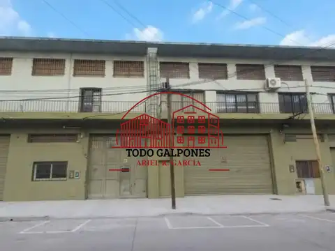 Galpón 1800m² en 2 plantas