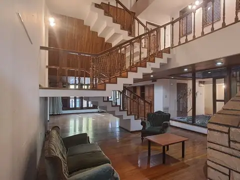 Casa en Alquiler en La Plata