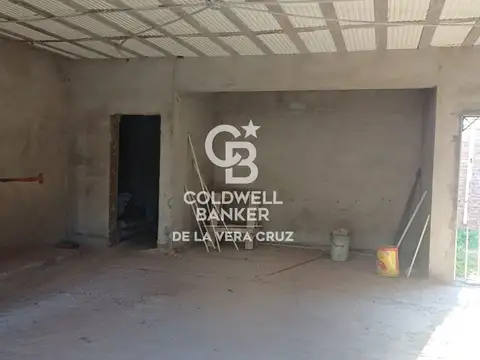 Pje Leiva 7546- a 1 cuadra de av. Blas Parera