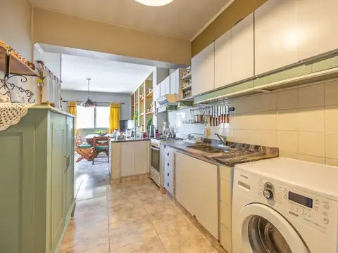 CASA + DPTOS EN VENTA EN TEMPERLEY