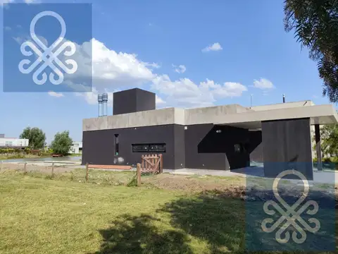 CASA EN VENTA A ESTRENAR EN BARRIO SAN LUCAS, CANNING.
