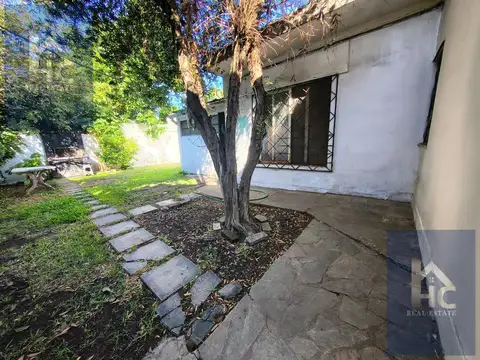 Venta PH 4 ambientes en Lavallol con amplio patio. Apto crédito.