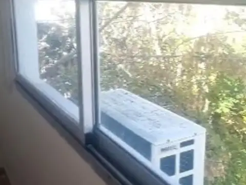 MONOAMBIENTE EN VENTA TERRAZA PROPIA 125 E/ 48 y 49