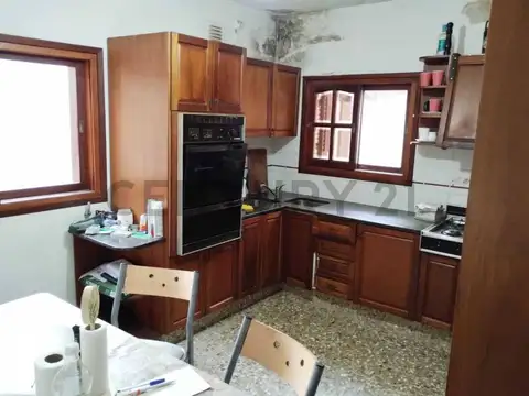 Casa en Venta. 146 entre 413 y 414