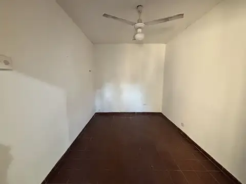 Casa en Alquiler en José Mármol, $ 550.000