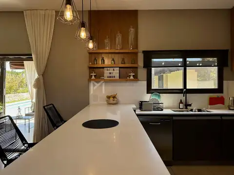 Casa en Alquiler en Santa Catalina, USD 2.600