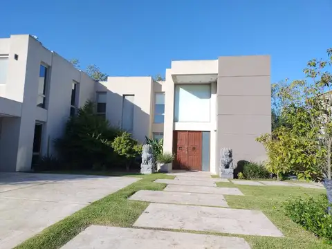 ALQUILER ESTANCIAS DEL PILAR - CASA INIGUALABLE