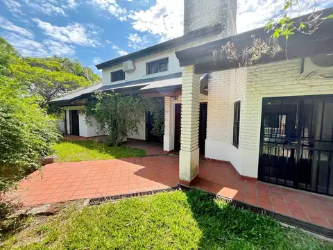 Casa en zona residencial San Carlos