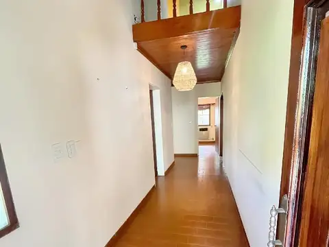 Casa en Alquiler de 3 dormitorios