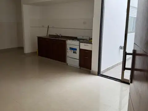 Martiniano Leguizamón 300, Piso PB