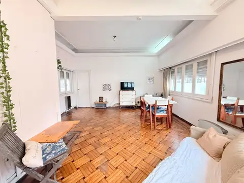 Depto Tipo Casa en Venta de 4 ambientes